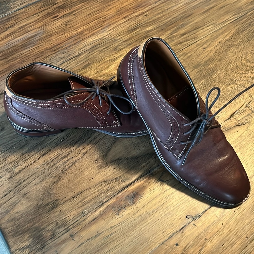 Johnston & Murphy men’s leather boots.